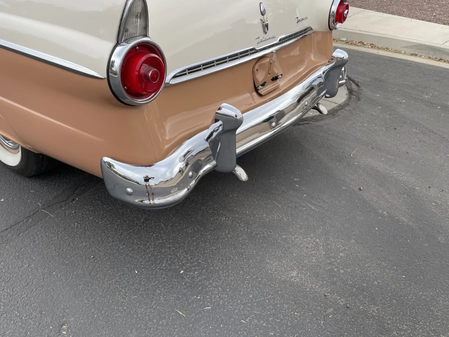 1955 Ford Fairlane 1st Gen - Image 11 of 31