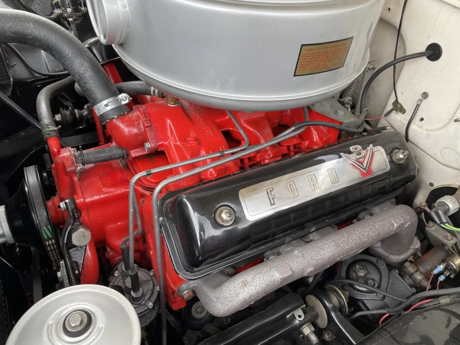 1955 Ford Fairlane 1st Gen - Image 17 of 31