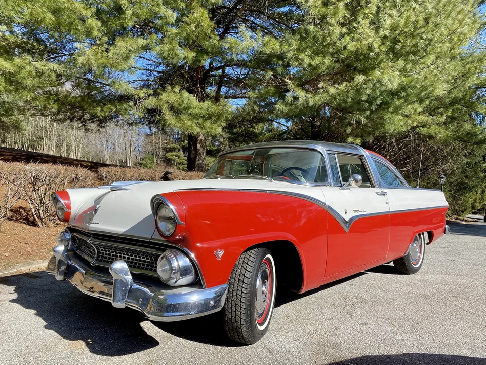 1955 Ford Fairlane 1st Gen - Image 18 of 31