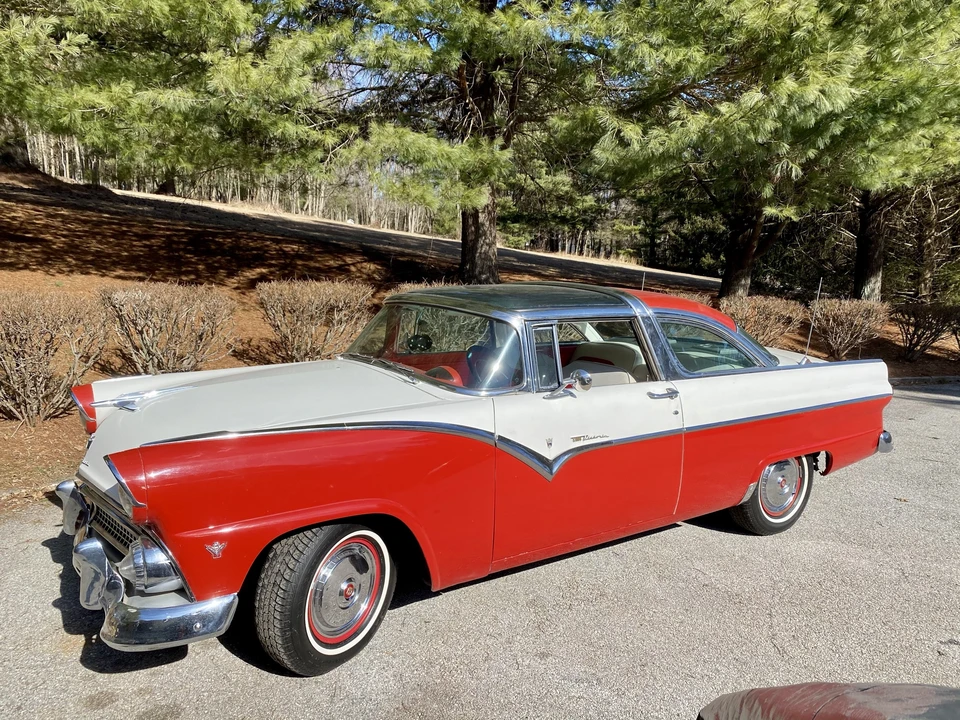 1955 Ford Fairlane 1st Gen - Image 19 of 31