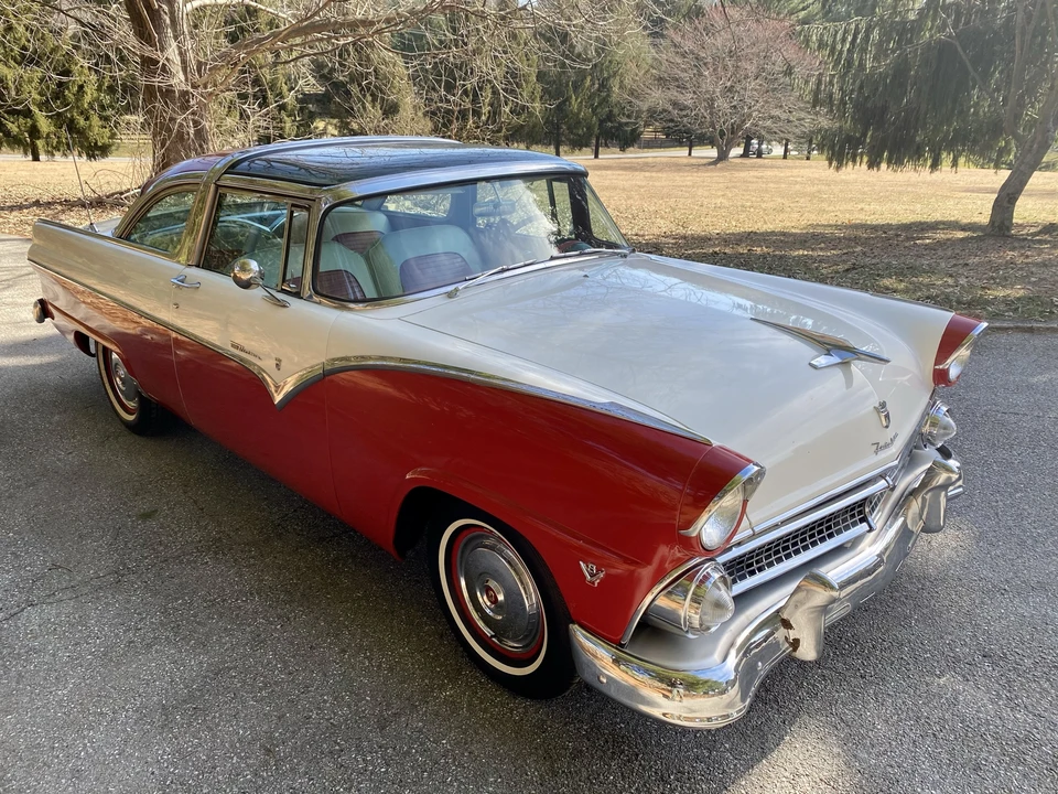 1955 Ford Fairlane 1st Gen - Image 10 of 31