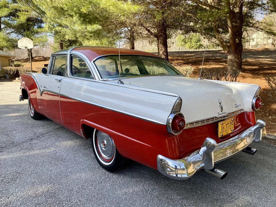 1955 Ford Fairlane 1st Gen - Image 7 of 31