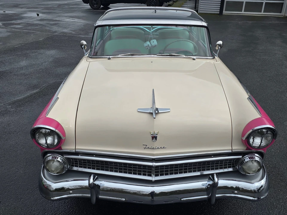 1955 Ford Fairlane 1st Gen - Image 14 of 31
