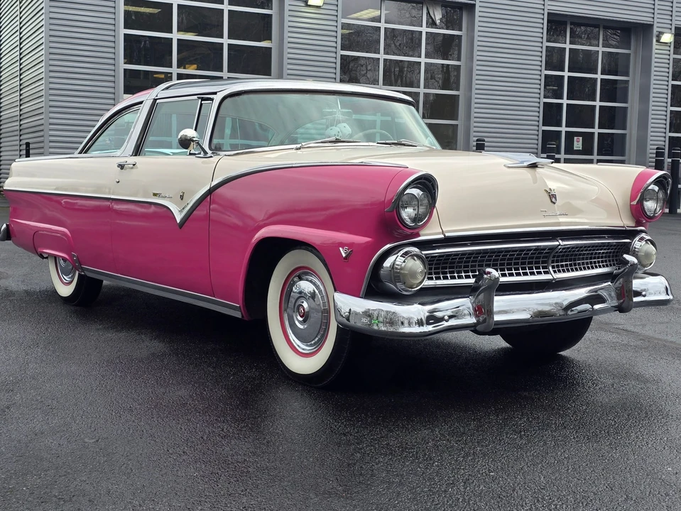 1955 Ford Fairlane 1st Gen - Image 13 of 31