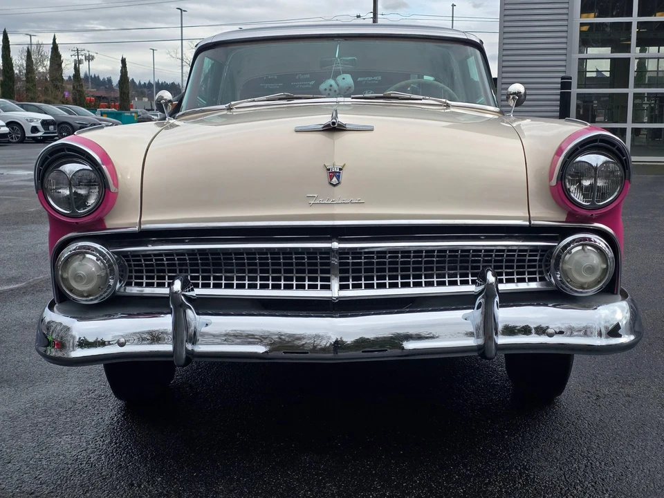 1955 Ford Fairlane 1st Gen - Image 15 of 31