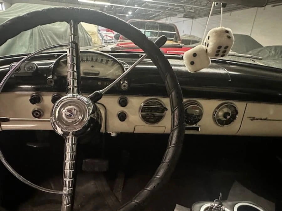 1955 Ford Fairlane 1st Gen - Image 5 of 7