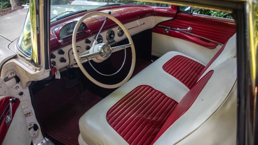 1955 Ford Fairlane 1st Gen - Image 4 of 13
