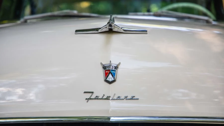 1955 Ford Fairlane 1st Gen - Image 9 of 13