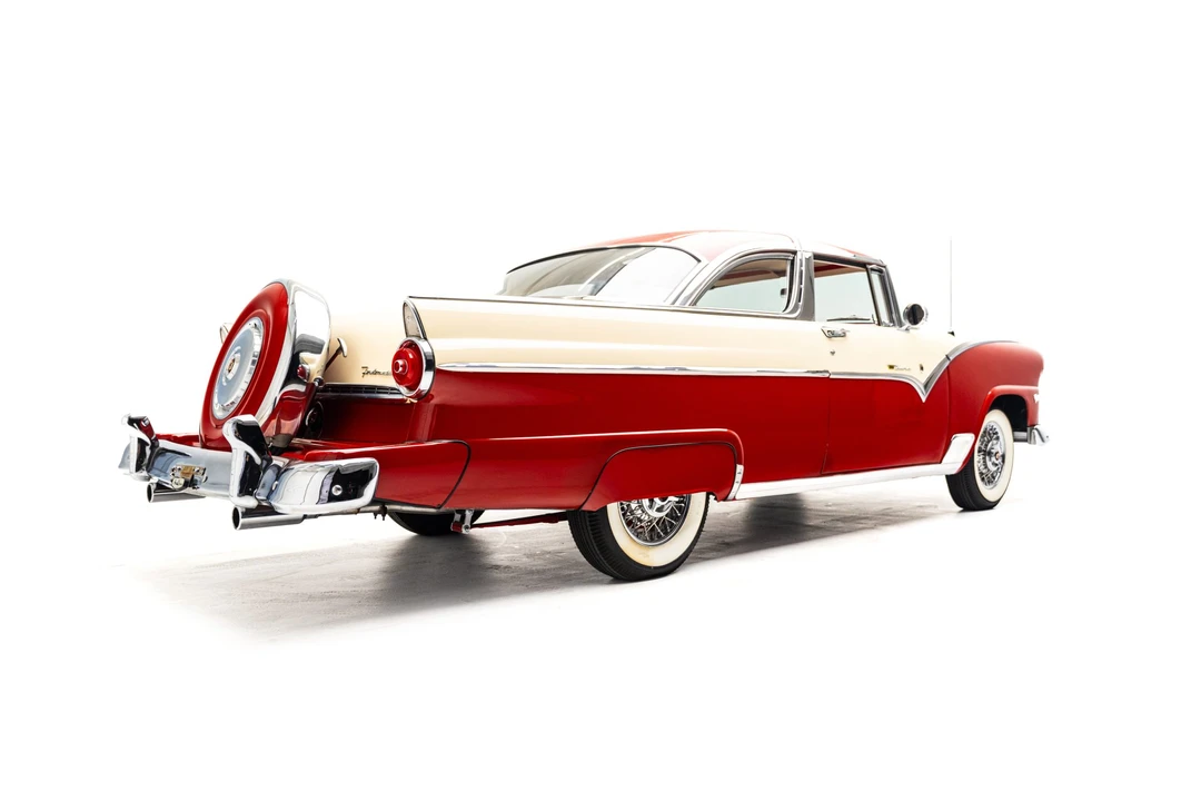 1955 Ford Fairlane 1st Gen - Image 11 of 31
