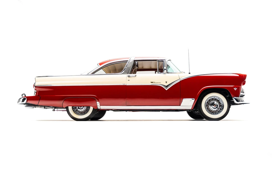 1955 Ford Fairlane 1st Gen - Image 12 of 31