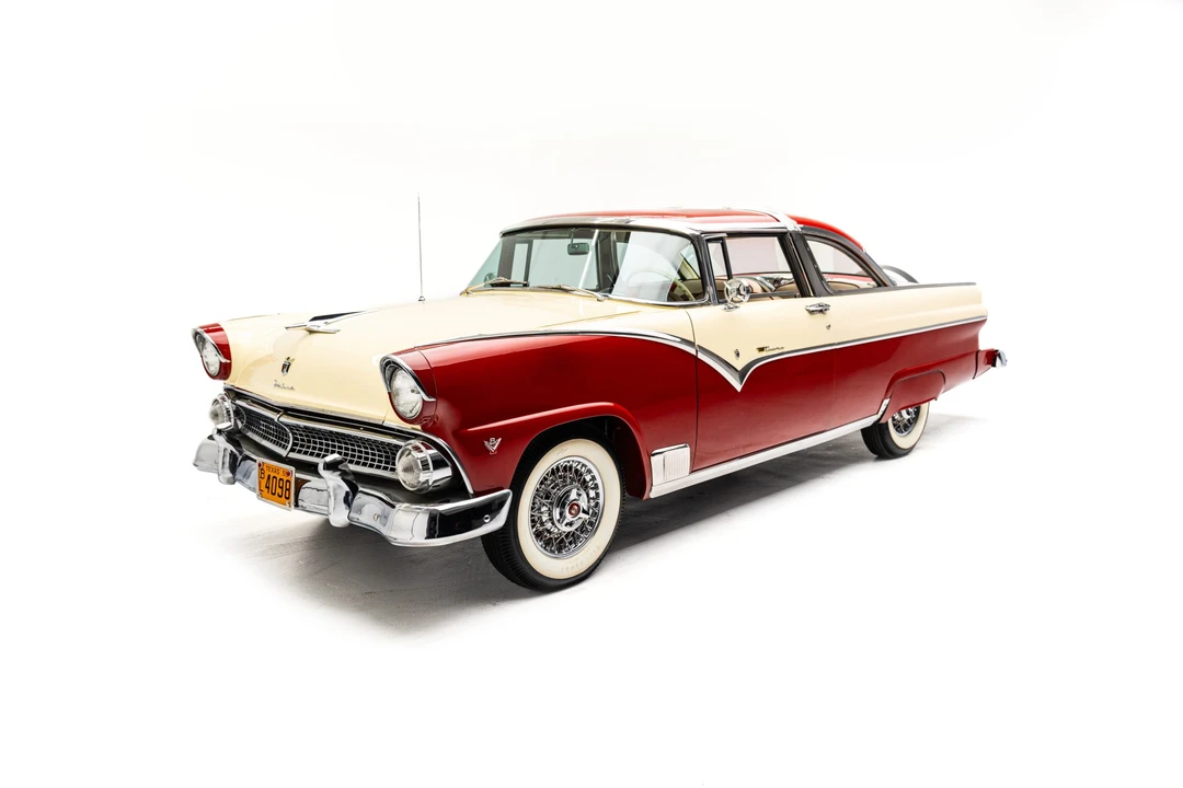 1955 Ford Fairlane 1st Gen - Image 8 of 31