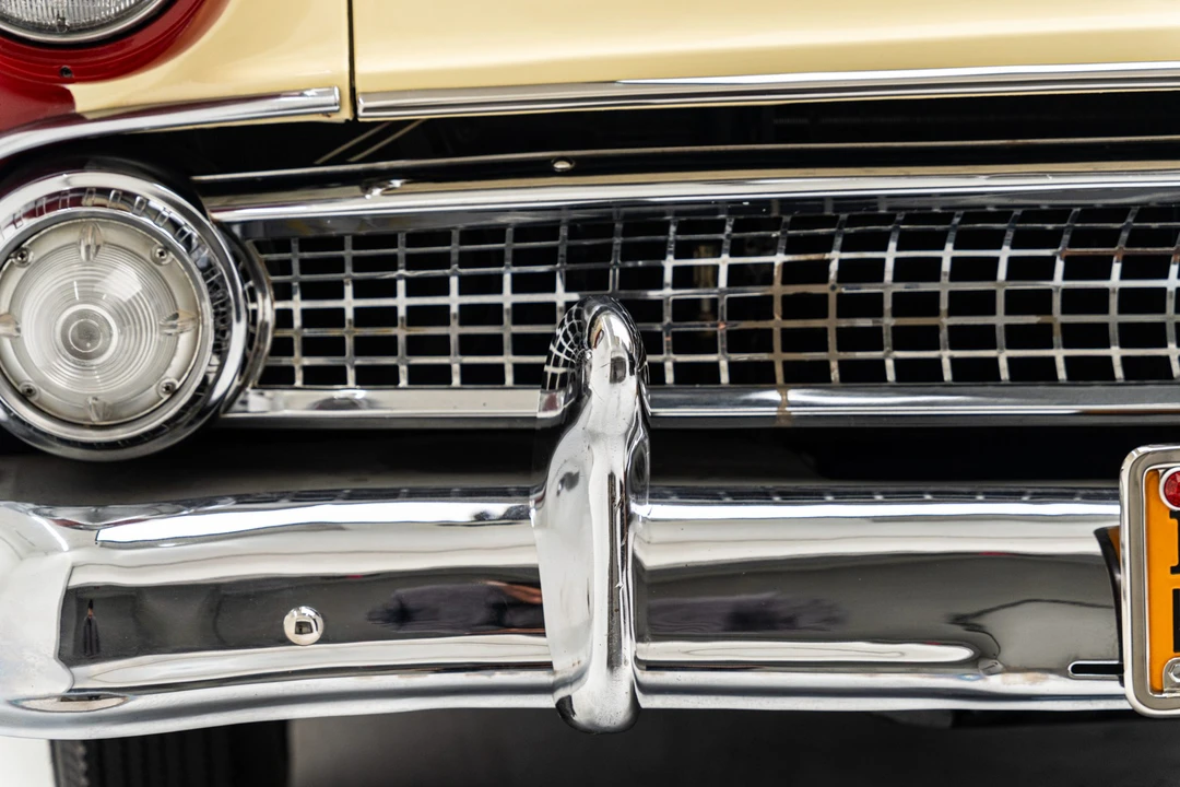 1955 Ford Fairlane 1st Gen - Image 19 of 31