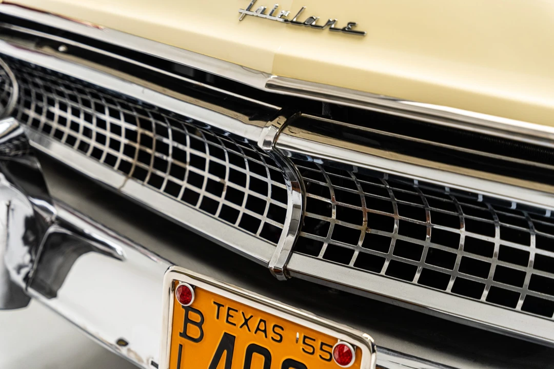 1955 Ford Fairlane 1st Gen - Image 23 of 31