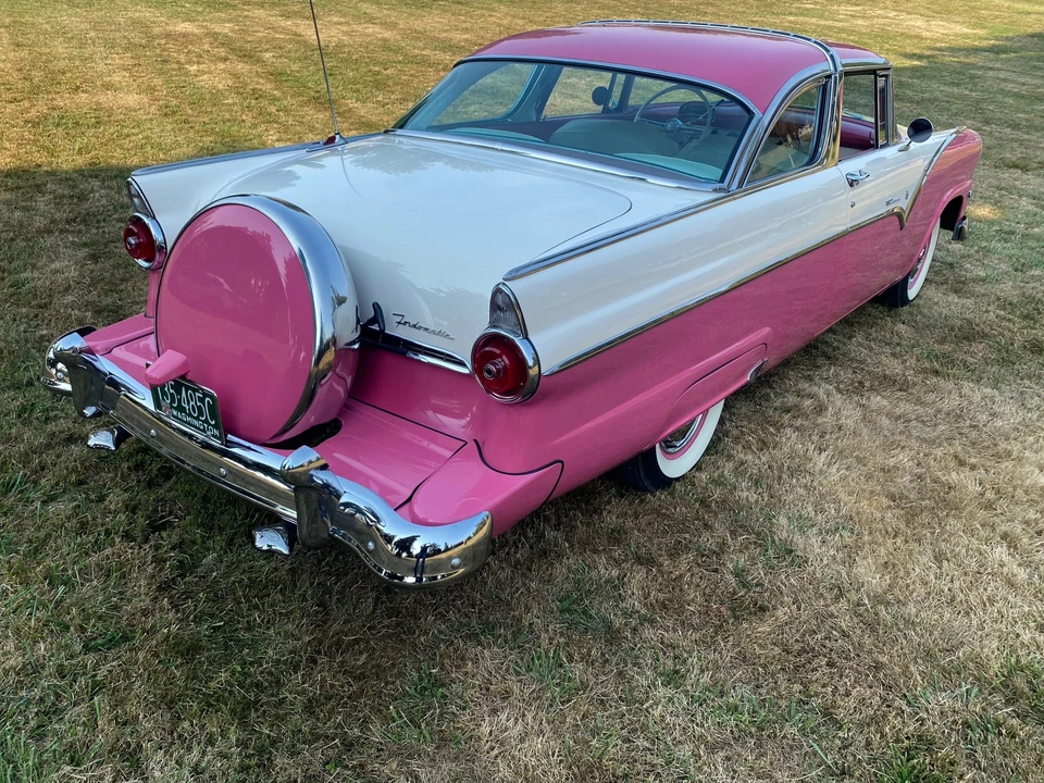 1955 Ford Fairlane 1st Gen - Image 13 of 31