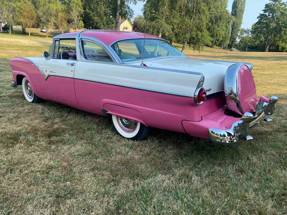 1955 Ford Fairlane 1st Gen - Image 9 of 31