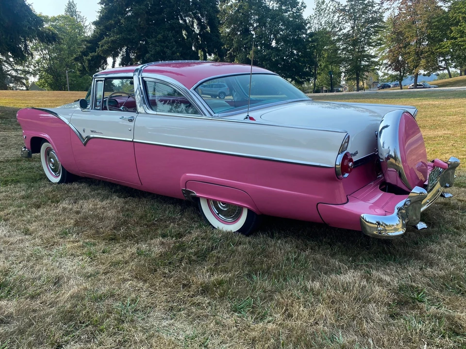 1955 Ford Fairlane 1st Gen - Image 8 of 31