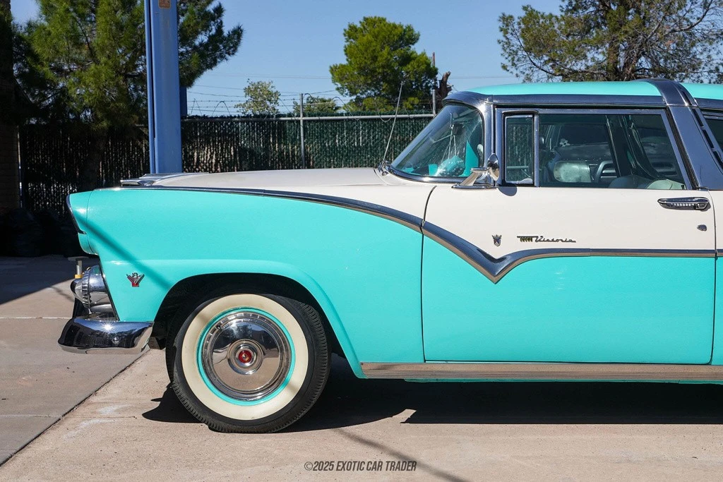1955 Ford Fairlane 1st Gen - Image 4 of 12