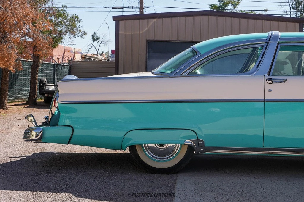 1955 Ford Fairlane 1st Gen - Image 10 of 12