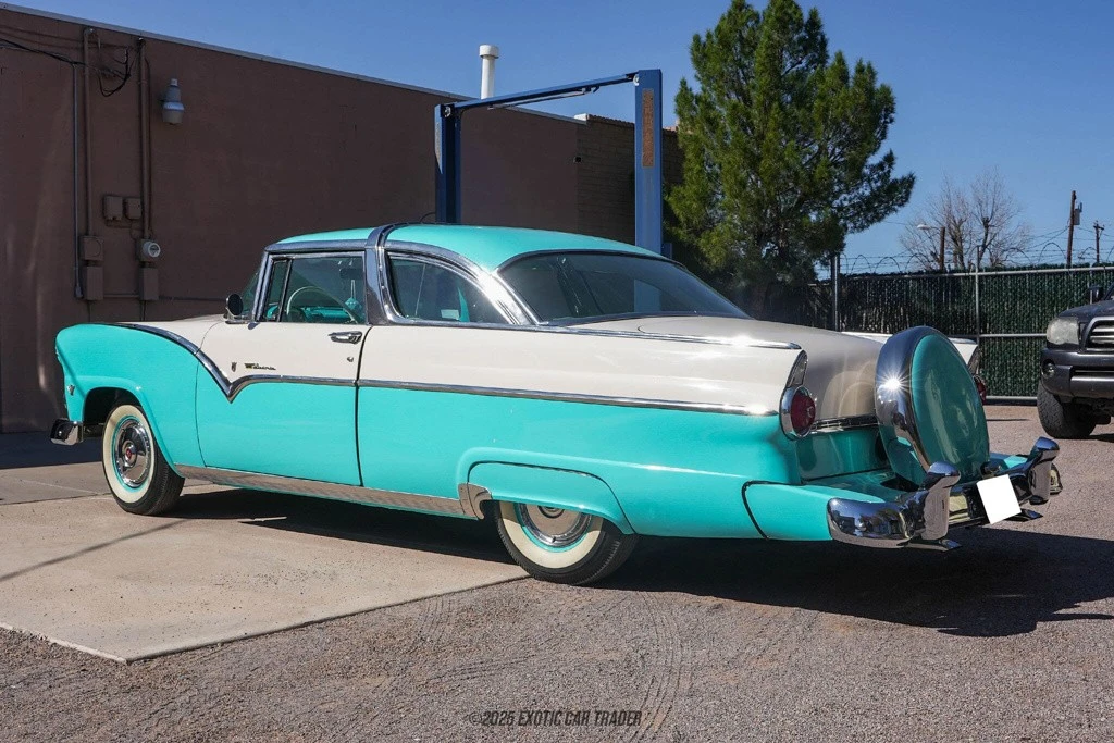 1955 Ford Fairlane 1st Gen - Image 6 of 12