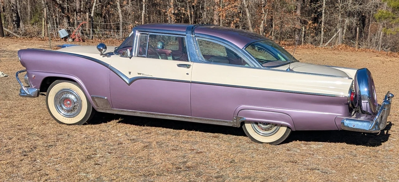 1955 Ford Fairlane 1st Gen - Image 6 of 31