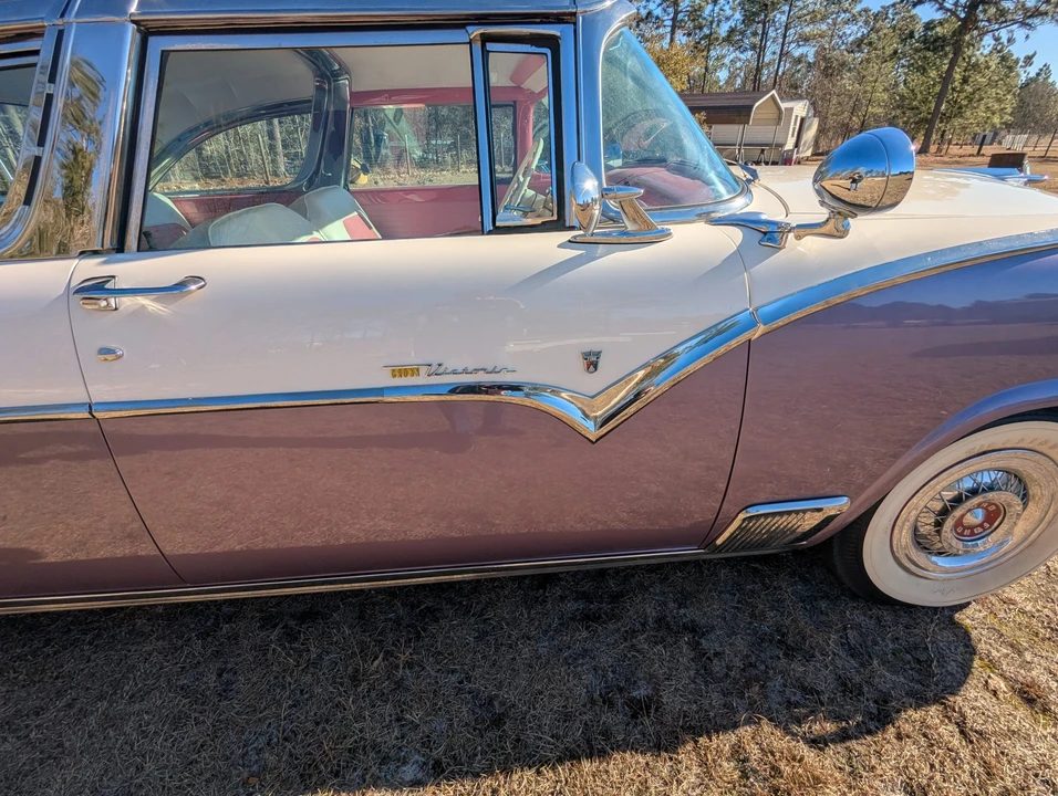 1955 Ford Fairlane 1st Gen - Image 23 of 31