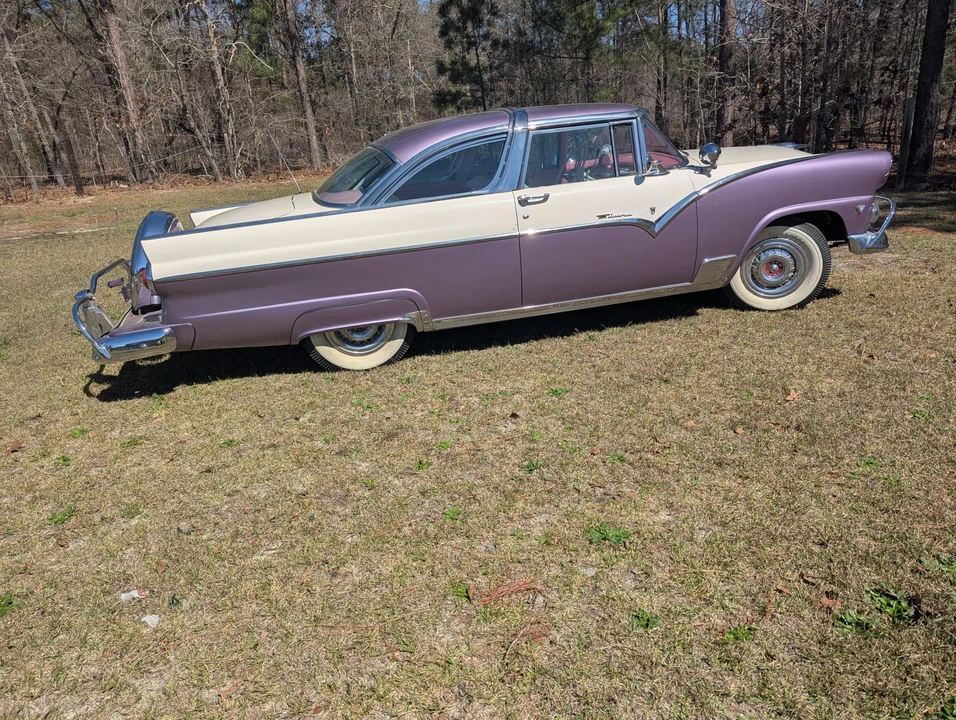 1955 Ford Fairlane 1st Gen - Image 12 of 31