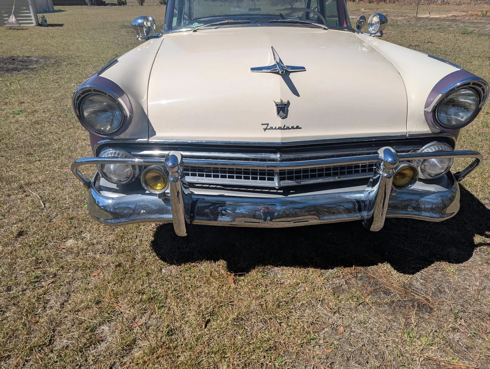 1955 Ford Fairlane 1st Gen - Image 13 of 31