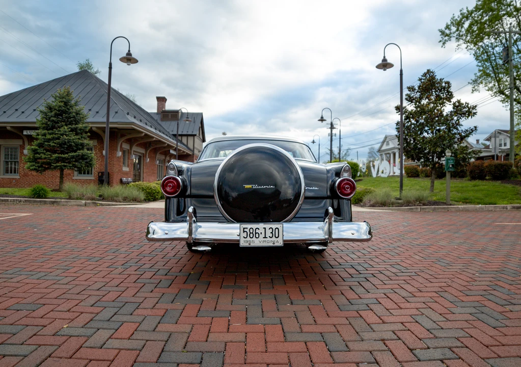 1955 Ford Fairlane 1st Gen - Image 8 of 31