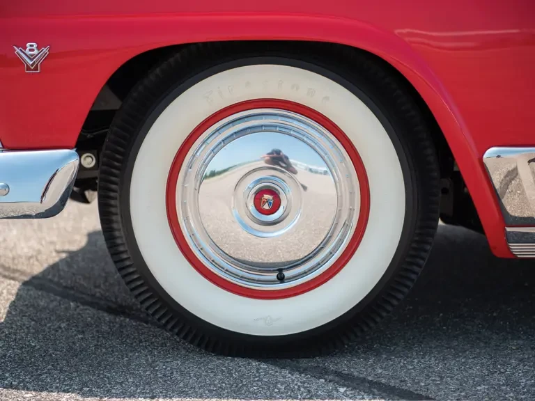 1955 Ford Fairlane 1st Gen - Image 15 of 22
