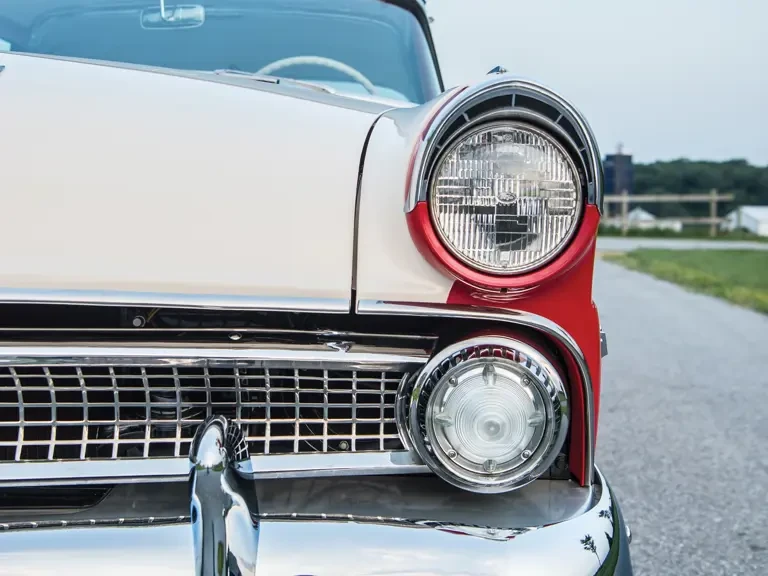1955 Ford Fairlane 1st Gen - Image 21 of 31