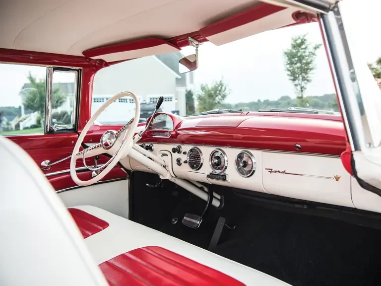 1955 Ford Fairlane 1st Gen - Image 11 of 31