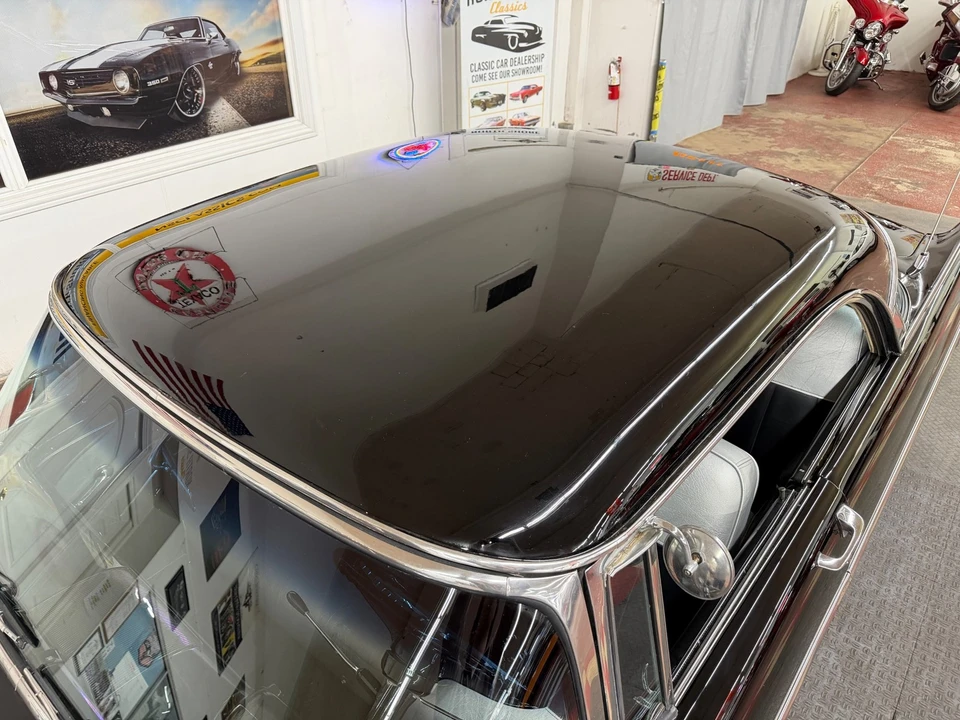 1955 Ford Fairlane 1st Gen - Image 27 of 31