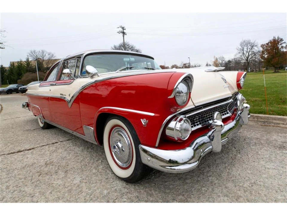 1955 Ford Fairlane 1st Gen - Image 9 of 31