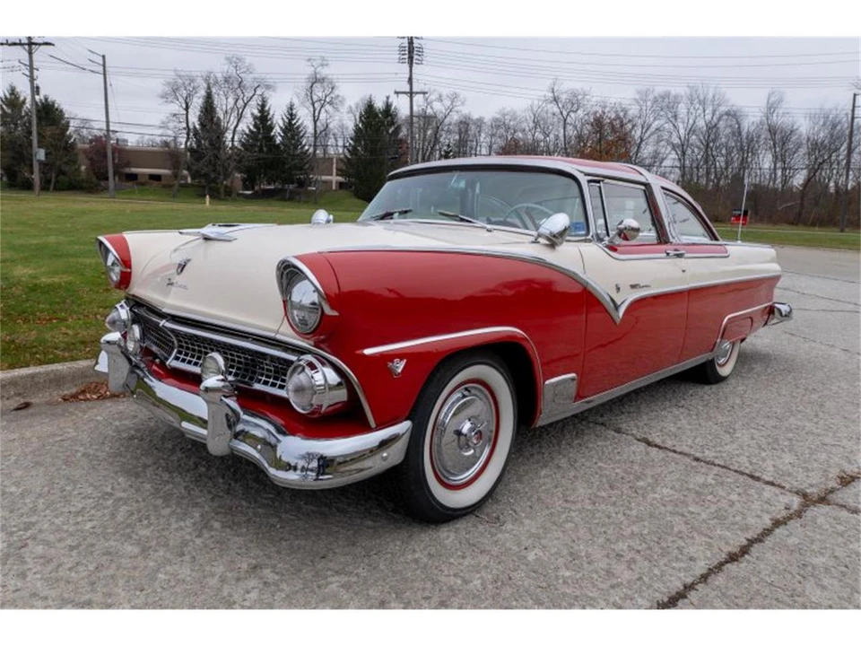 1955 Ford Fairlane 1st Gen - Image 5 of 31