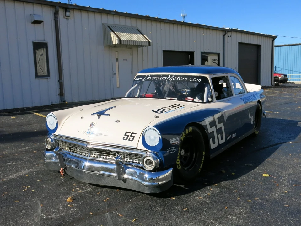 1955 Ford Fairlane 1st Gen - Image 15 of 31