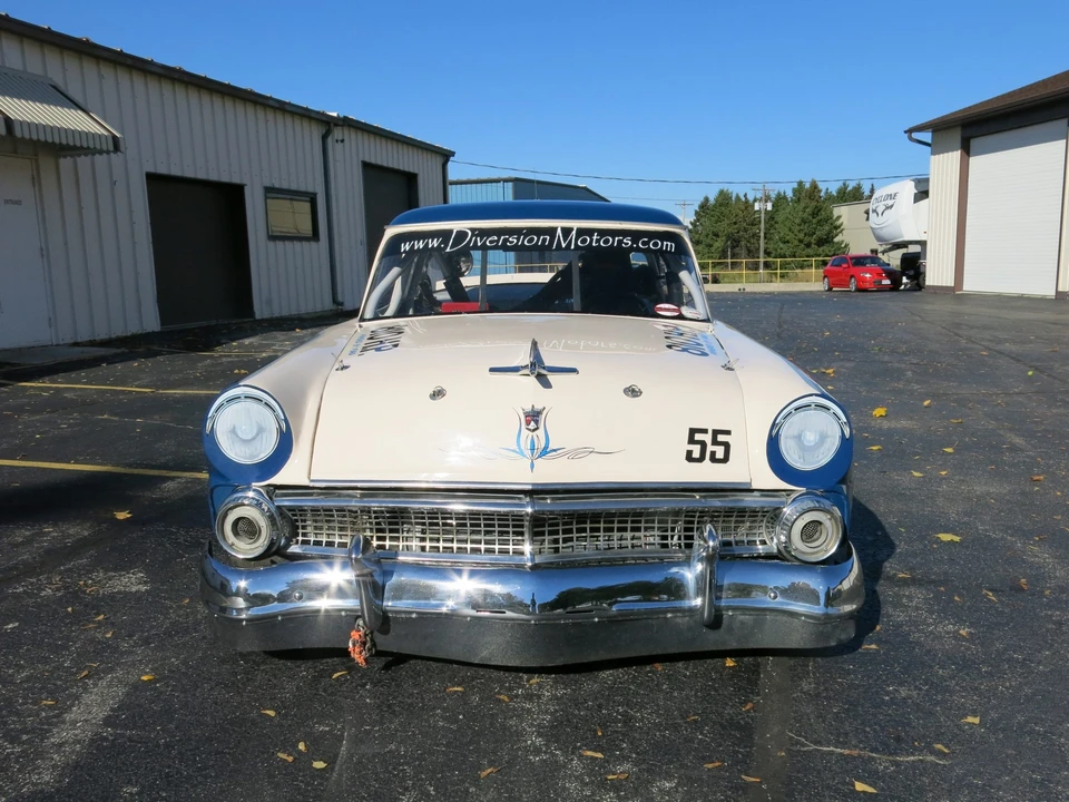 1955 Ford Fairlane 1st Gen - Image 12 of 31