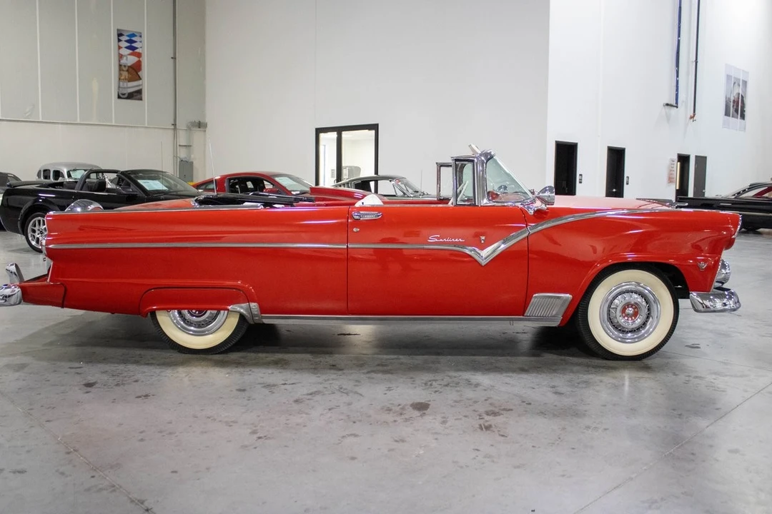 1955 Ford Fairlane 1st Gen - Image 7 of 12