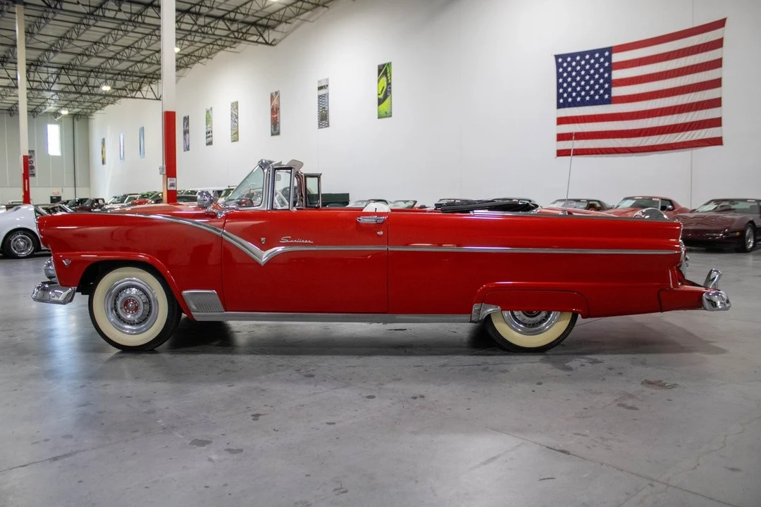1955 Ford Fairlane 1st Gen - Image 3 of 12