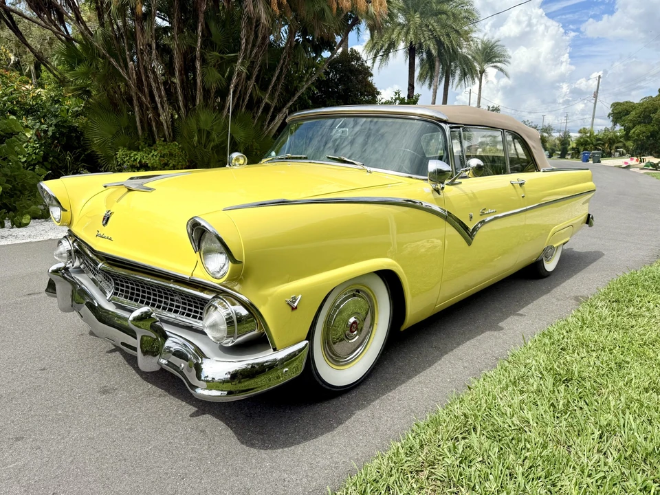 1955 Ford Fairlane 2nd Gen - Image 19 of 31