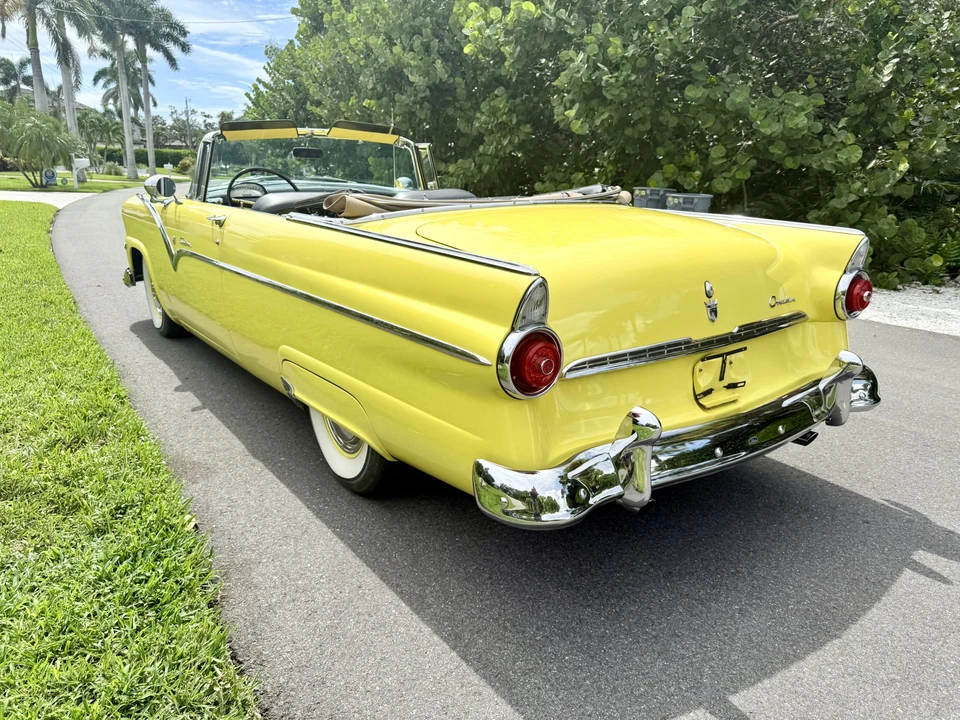1955 Ford Fairlane 2nd Gen - Image 10 of 31