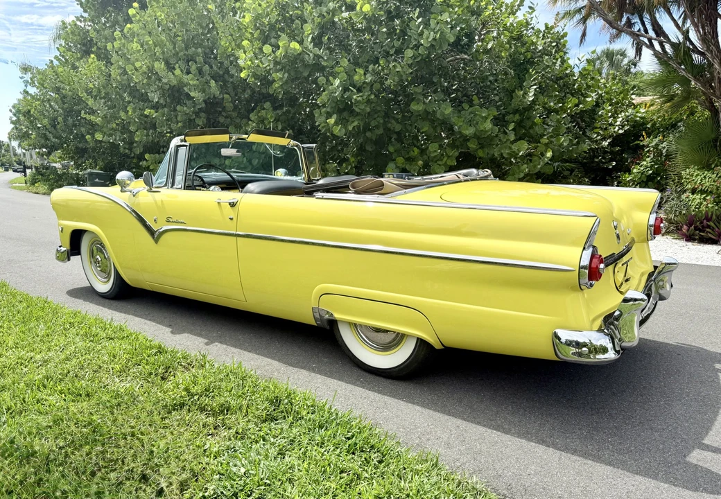 1955 Ford Fairlane 2nd Gen - Image 9 of 31