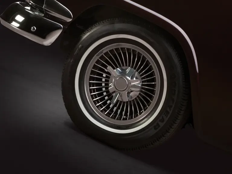 1955 Ford Fairlane 1st Gen - Image 9 of 28
