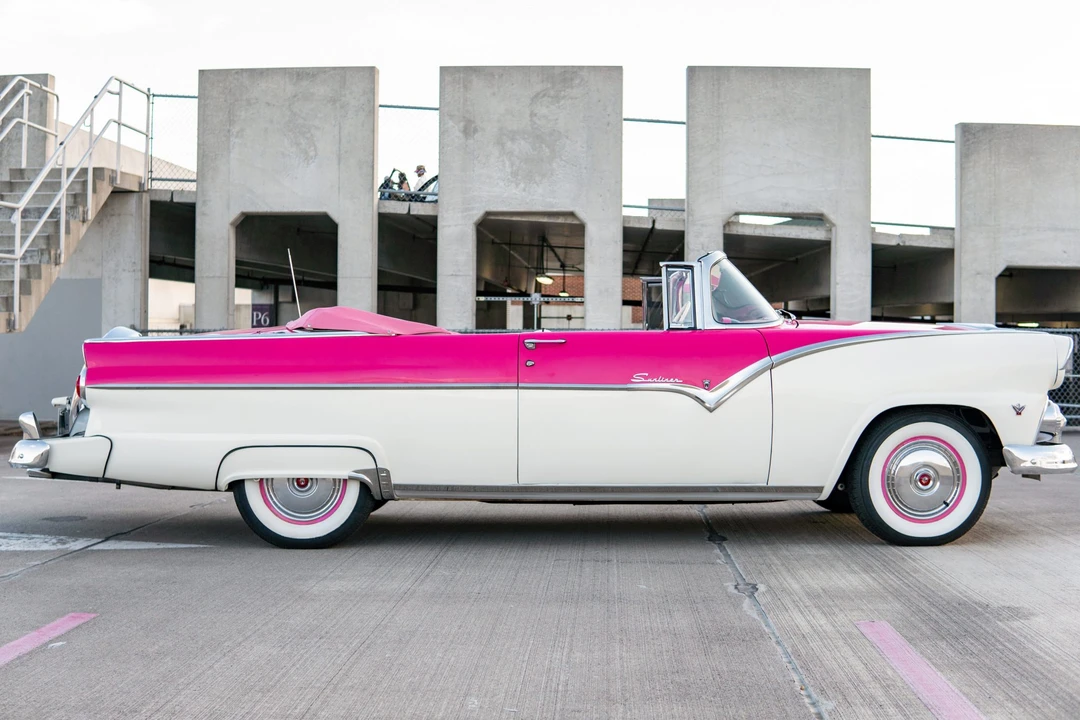 1955 Ford Fairlane 1st Gen - Image 5 of 31