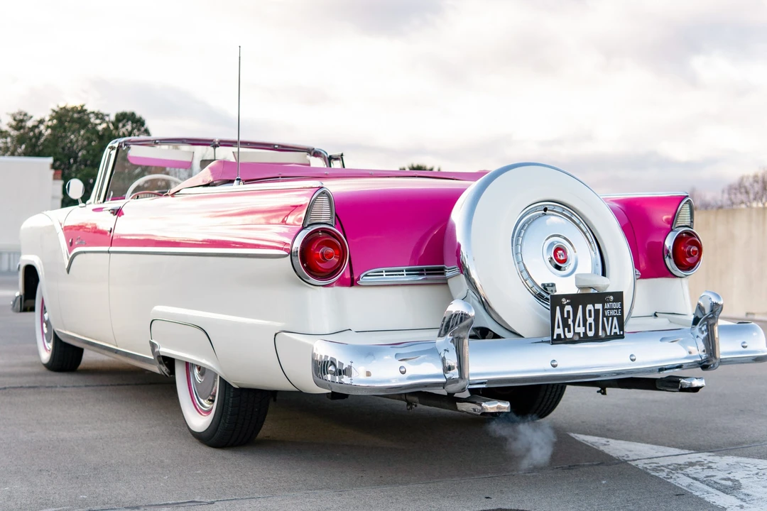 1955 Ford Fairlane 1st Gen - Image 8 of 31
