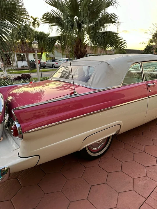 1955 Ford Fairlane 2nd Gen - Image 11 of 21