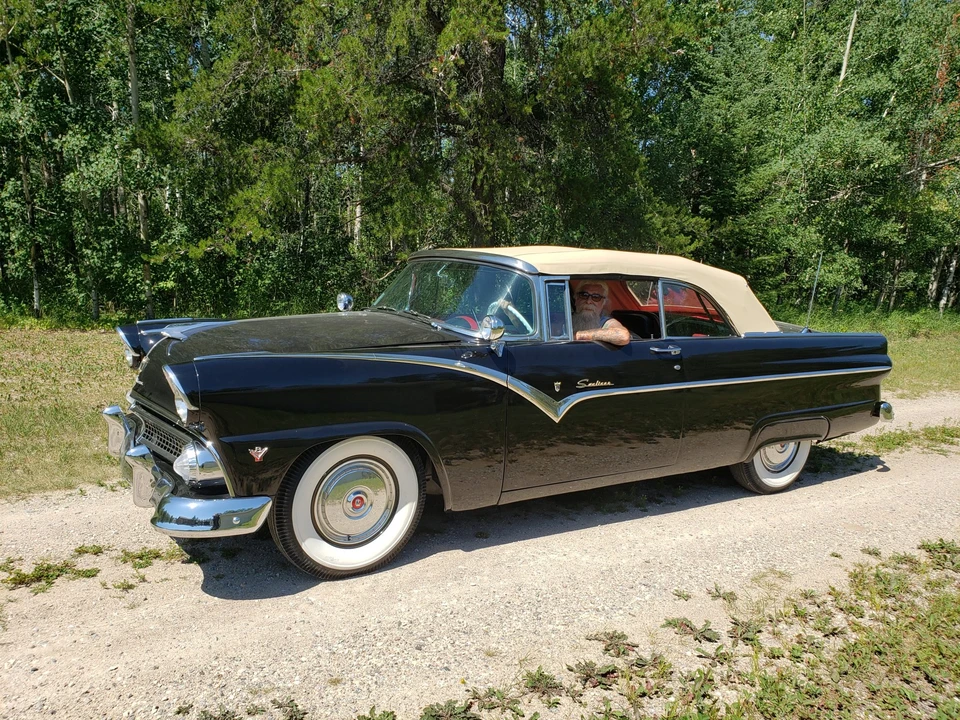 1955 Ford Fairlane 1st Gen - Image 2 of 31