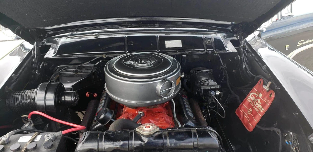1955 Ford Fairlane 1st Gen - Image 18 of 31