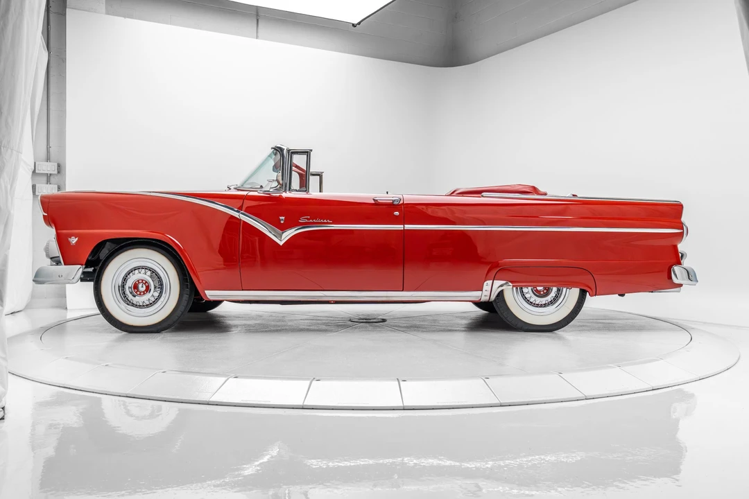 1955 Ford Fairlane 1st Gen - Image 20 of 31