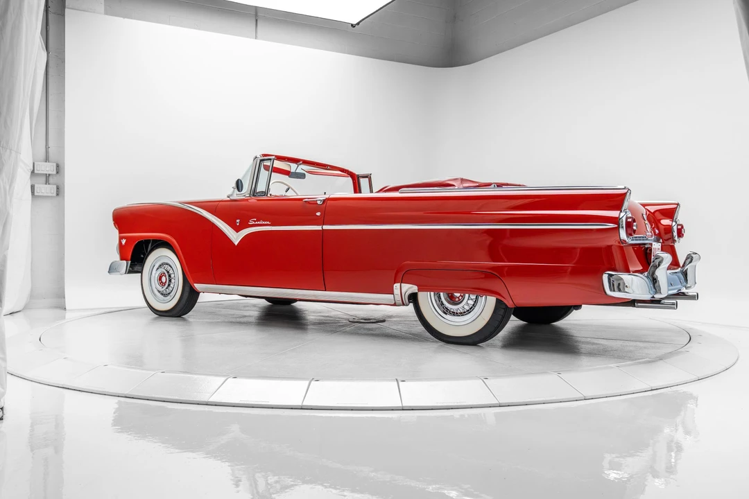 1955 Ford Fairlane 1st Gen - Image 21 of 31