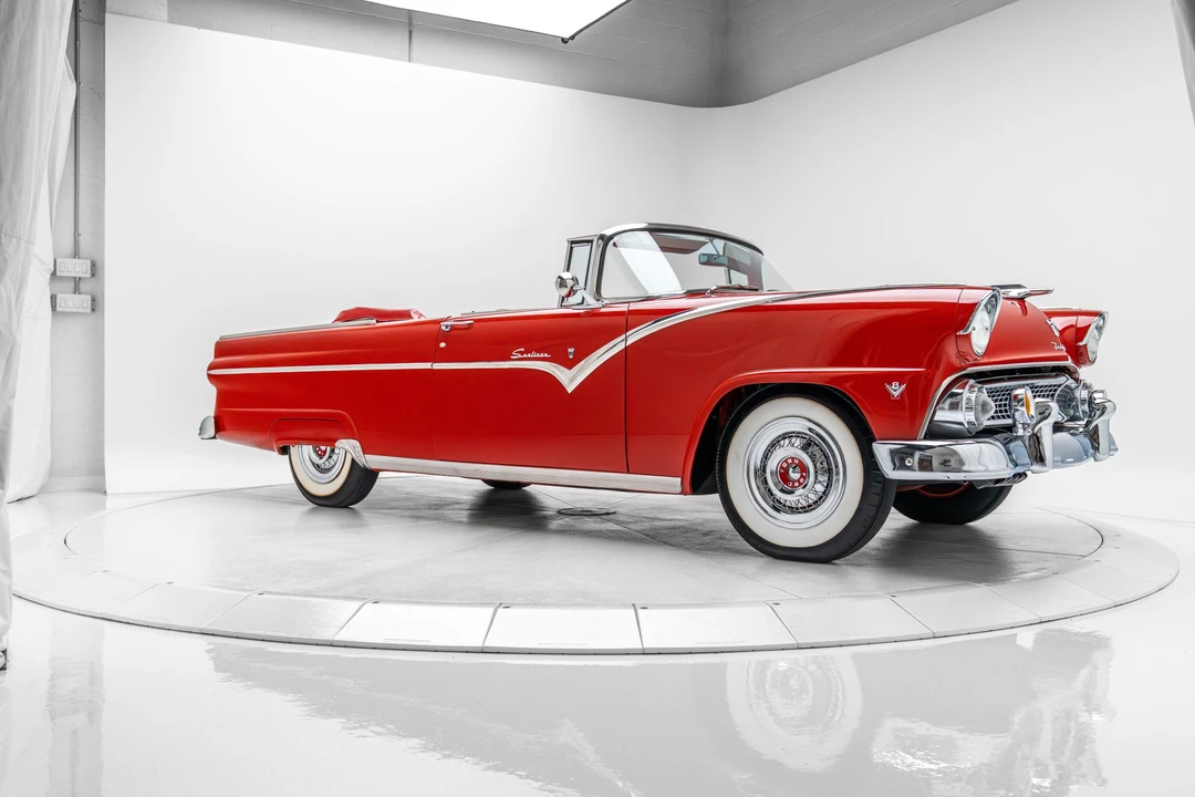 1955 Ford Fairlane 1st Gen - Image 29 of 31